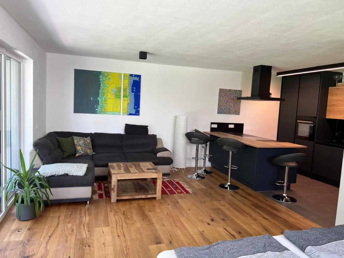 Pr Apartment Lenzing Luaran gambar